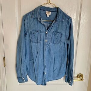 St. John's Bay Light Blue Denim Shirt